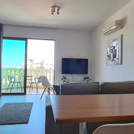 The Panorama - Center Luxury Studio Nicosia